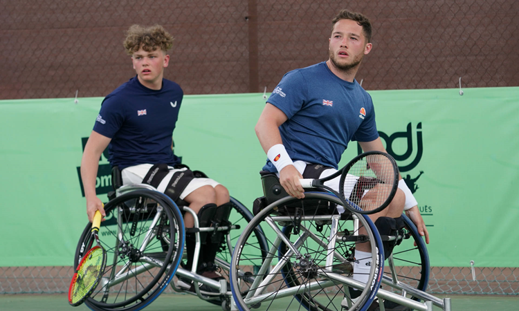 Ben Bartram (L) and Alfie Hewett (R) pictured in action during a training session in Portugal ahead of the World Team Cup 2022