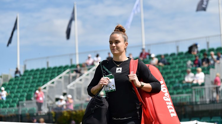 Maria Sakkari walking out on court at the Rothesay Open Nottingham
