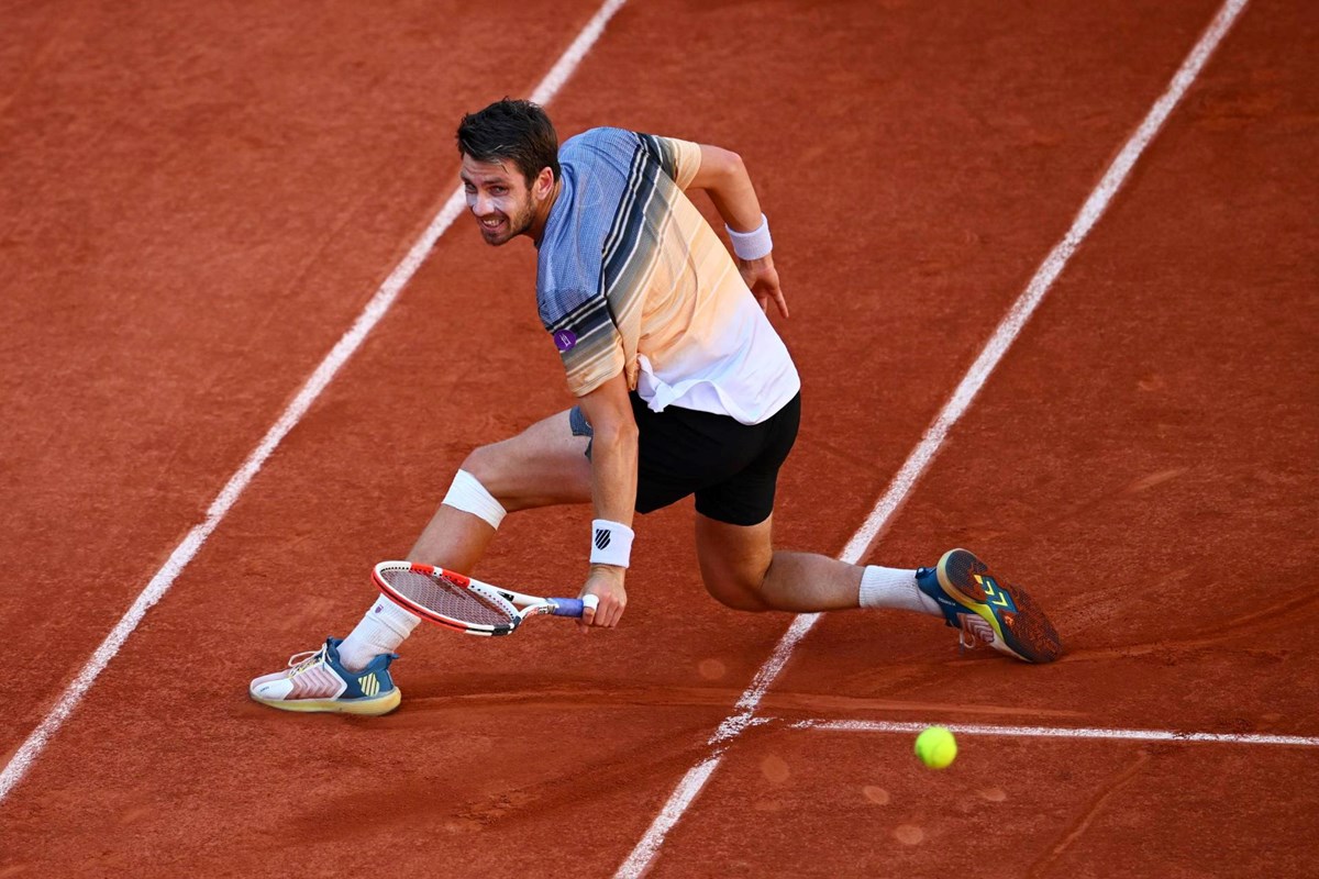 2023-Cam-Norrie-French-Open-R2-slide.jpg