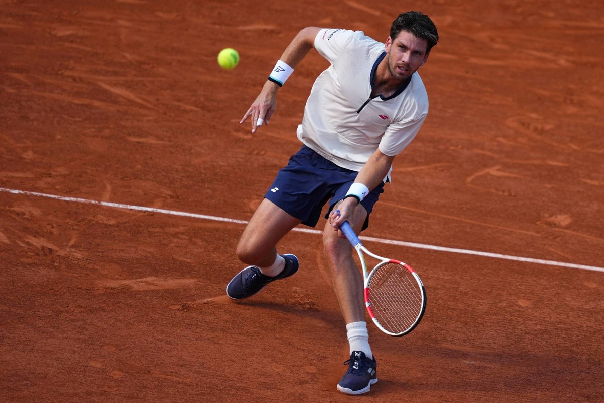 2025-Cam-Norrie-Roland-Garros-R3-action.jpg