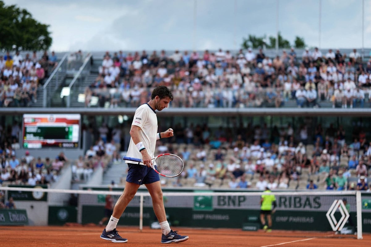 2025-Cam-Norrie-Roland-Garros-R3-fist-pump.jpg