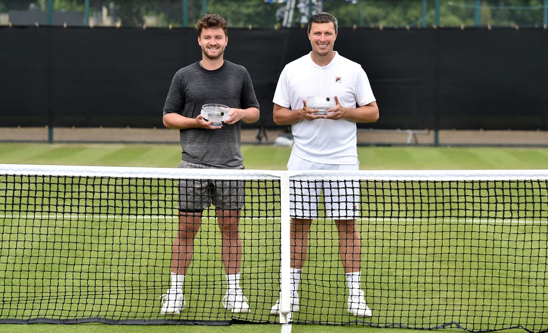 Jonny O'Mara and Ken Skupski with the 2022 Rothesay Open Nottingham title