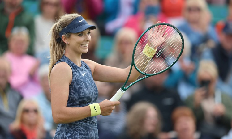 Katie Boulter smiling on Centre Court at the Rothesay Open Nottingham 2024