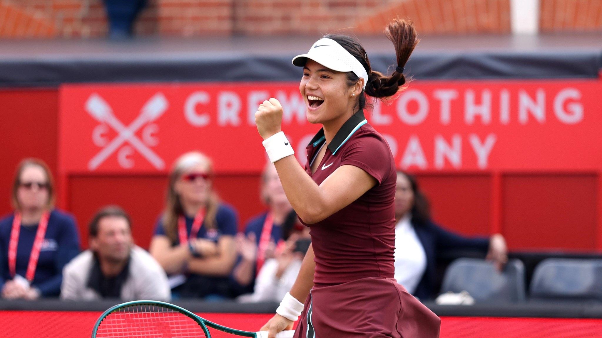 Emma Raducanu gives a fist pump during the opening round at the HSBC Championships