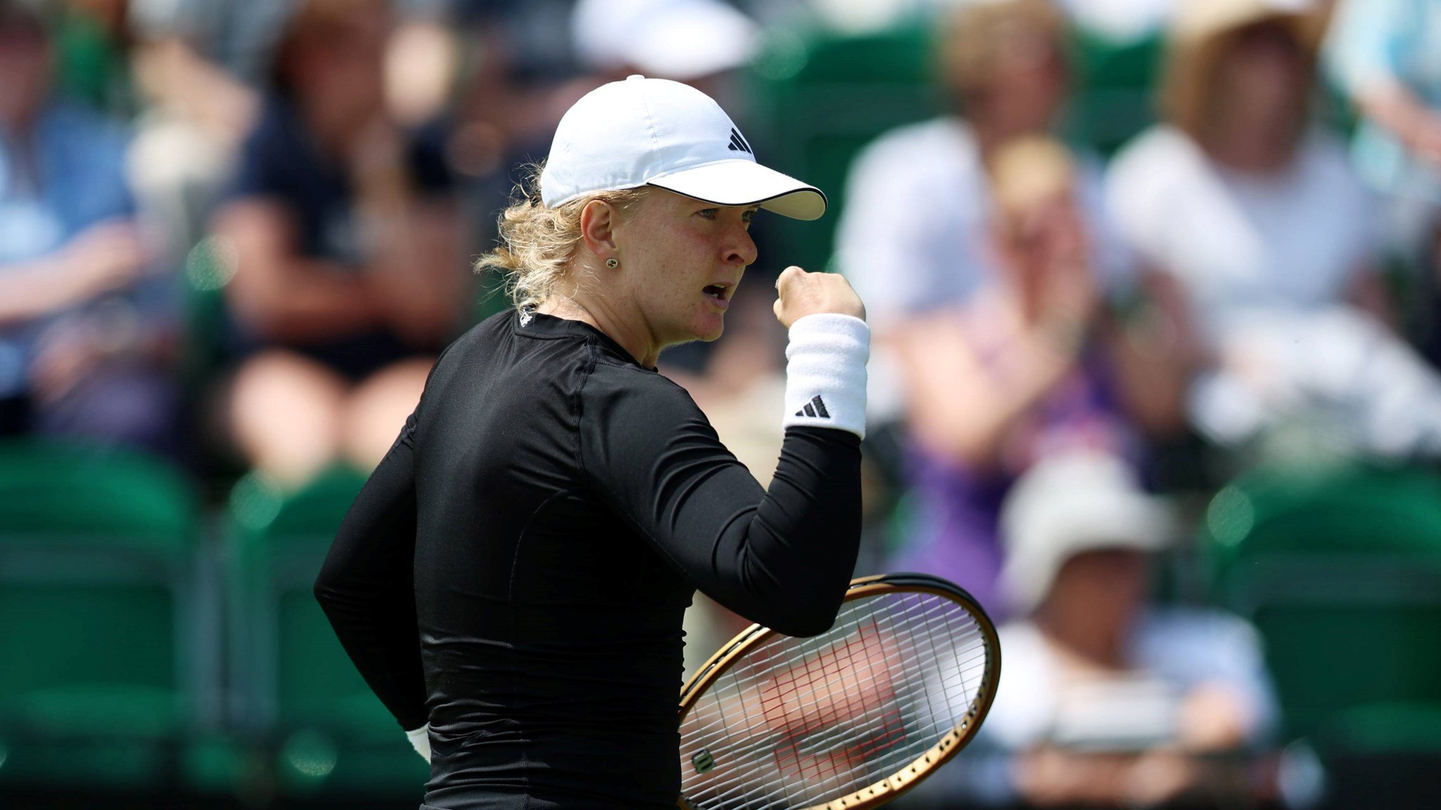 Francesca Jones gives a fist pump in her first round match at the Lexus Nottingham Open