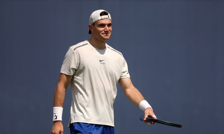 Jack Draper in practice at the HSBC Championships