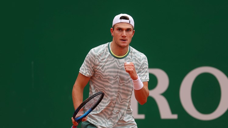 Jack Draper fist pumps at the Monte Carlo Masters
