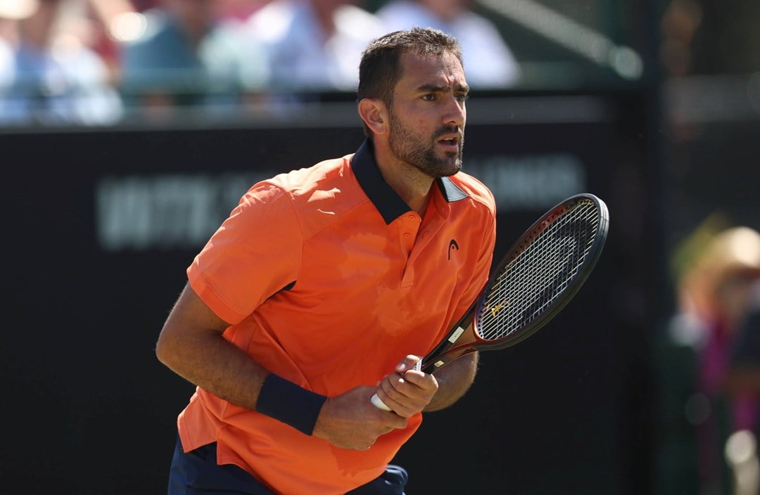 Marin Cilic prepares to return a serve at the Lexus Nottingham Open