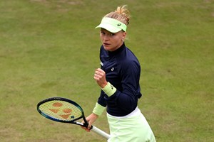 Harriet Dart gives a fist pump in a first round win at the Rothesay Classic Birmingham