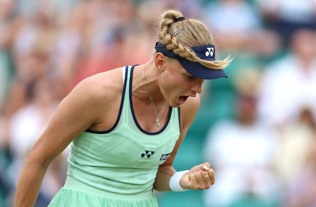 Dayana Yastremska roars and pumps her fist in celebration at the Lexus Nottingham Open