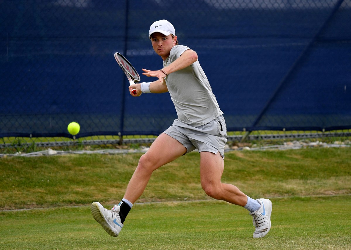 2022-Aidan-McHugh-Wimbledon-qualifying-R1.jpg