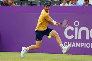 Andy Murray preparing to hit a backhand on court at the cinch championships