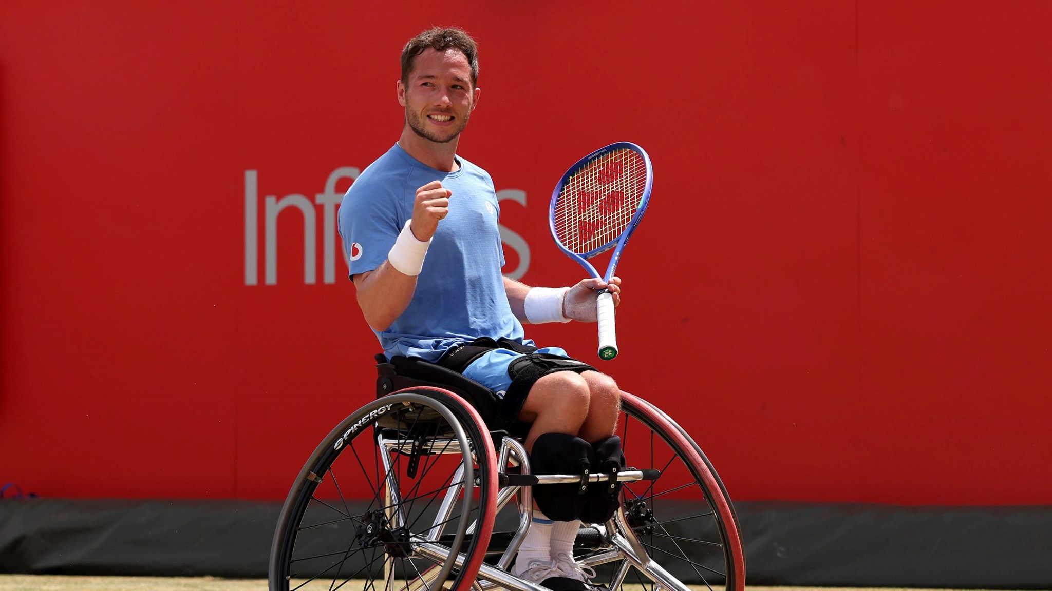 Alfie Hewett in the wheelchair exhibition at the HSBC Championships