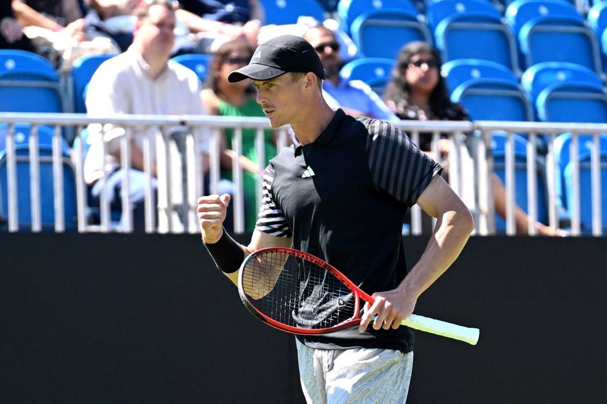 2024-Billy-Harris-Rothesay-International-Eastbourne-R1.jpg