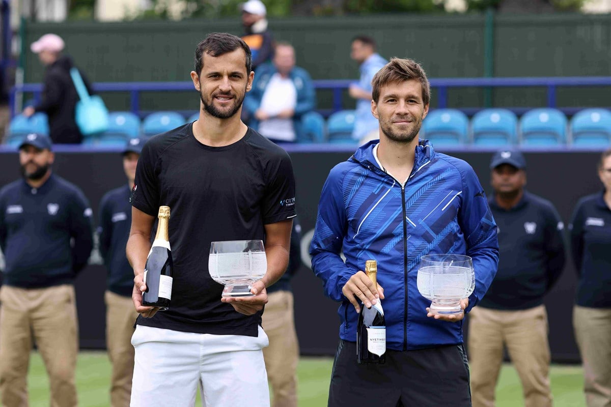 2023-Pavic-Mektic-Eastbourne-Champions.jpg