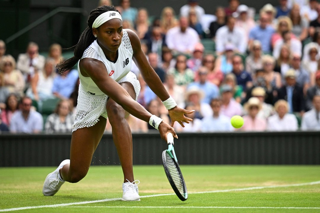 Coco Guaff reaches for a forehand at Wimbledon 2022