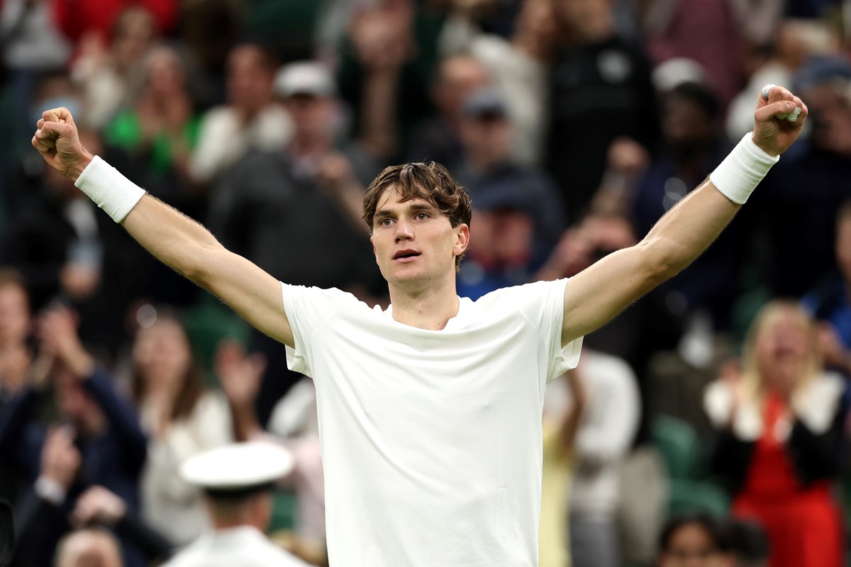 2024-Jack-Draper-Wimbledon-r1.jpg