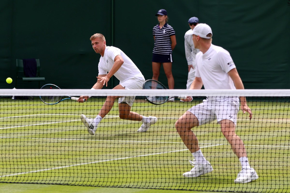 2022-Glasspool-Heliovaara-Wimbledon R3.jpg