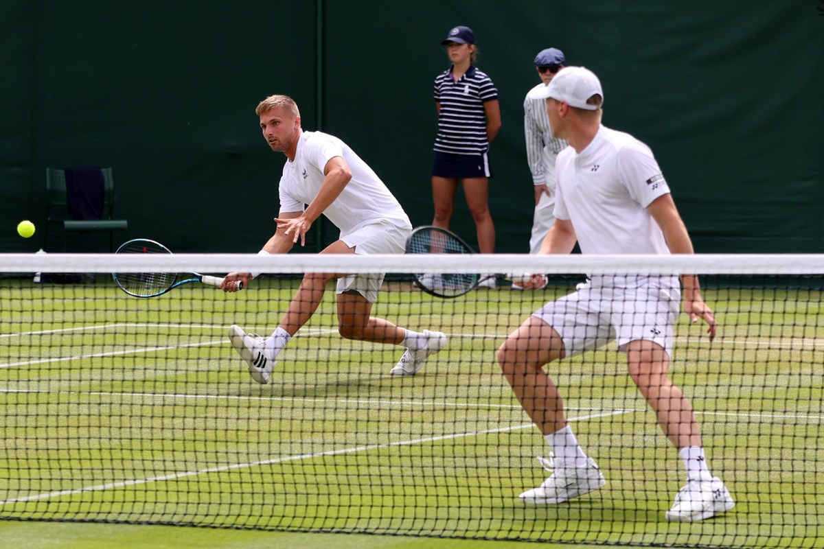 2022-Lloyd-Glasspool-Harri-Heliovaara-R2-Wimbledon.jpg