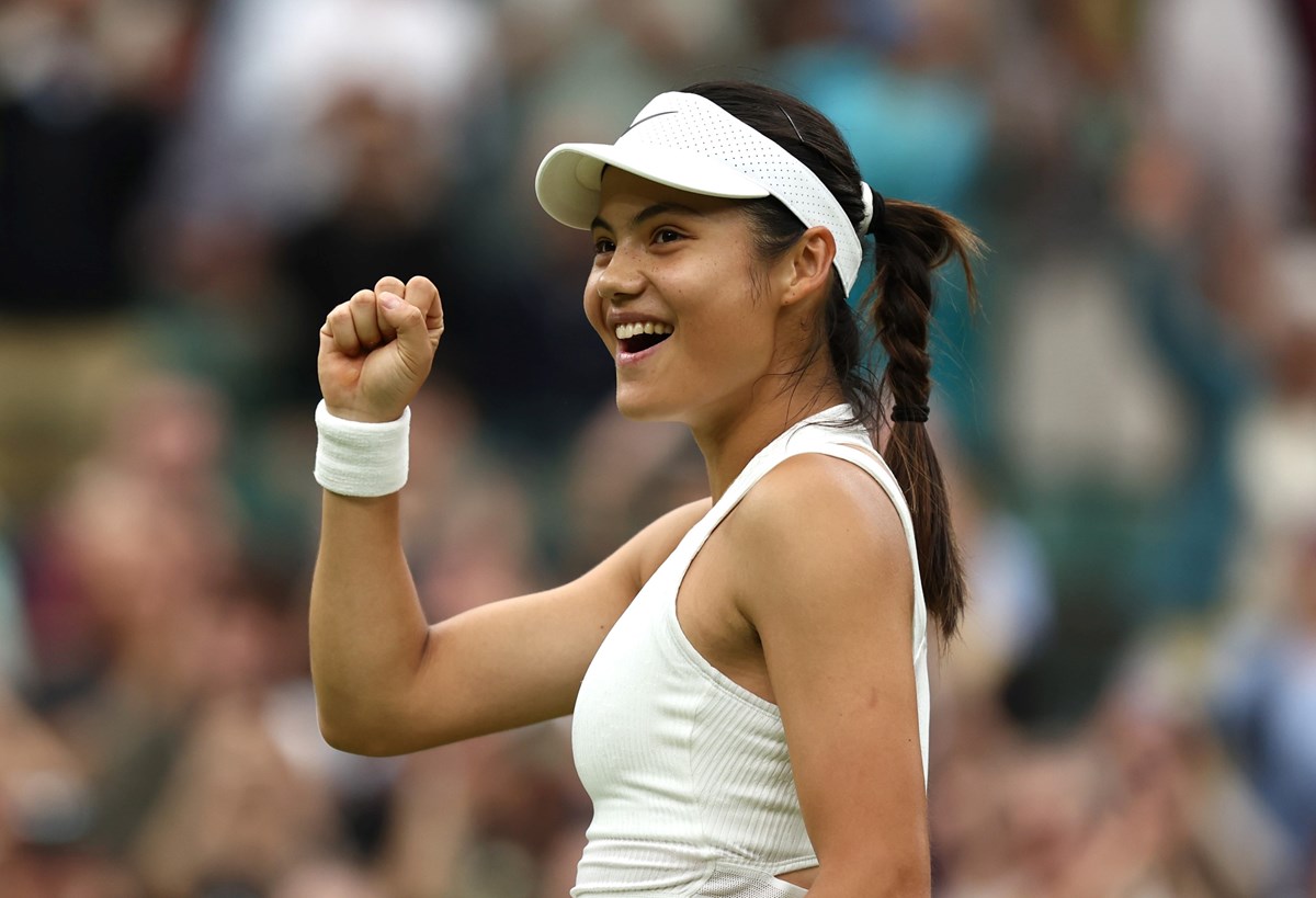 2024-Emma-Raducanu-Wimbledon-r2.jpg
