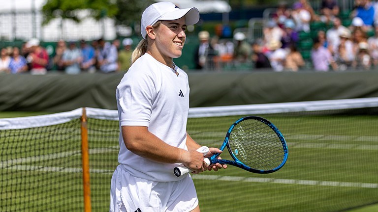 2024-Sonay-Kartal-The-Championships-Wimbledon-third-round-qualifying.jpg
