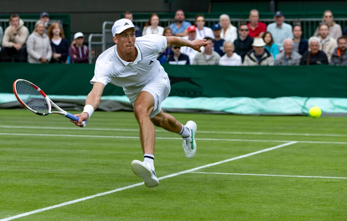 2023-Jan-Choinski-Wimbledon-R1.jpg