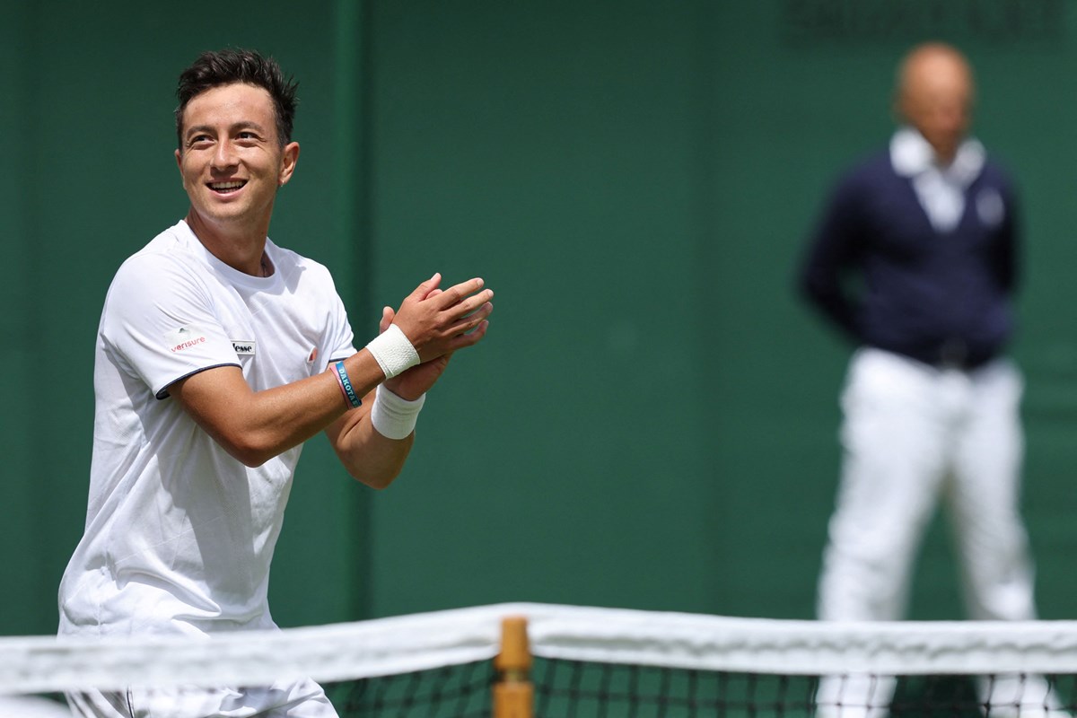 2022-Ryan-Peniston-Wimbledon-R1.jpg