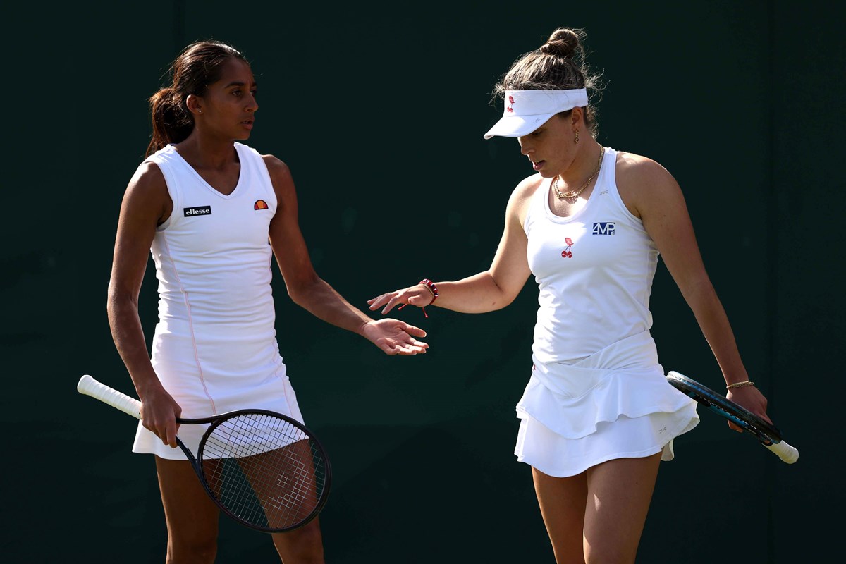 2023-Naiktha-Bains-Maia-Lumsden-Wimbledon-R1.jpg