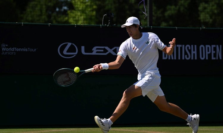 Lexus British Open Roehampton 2025: Oliver Bonding crowned boys’ singles champion