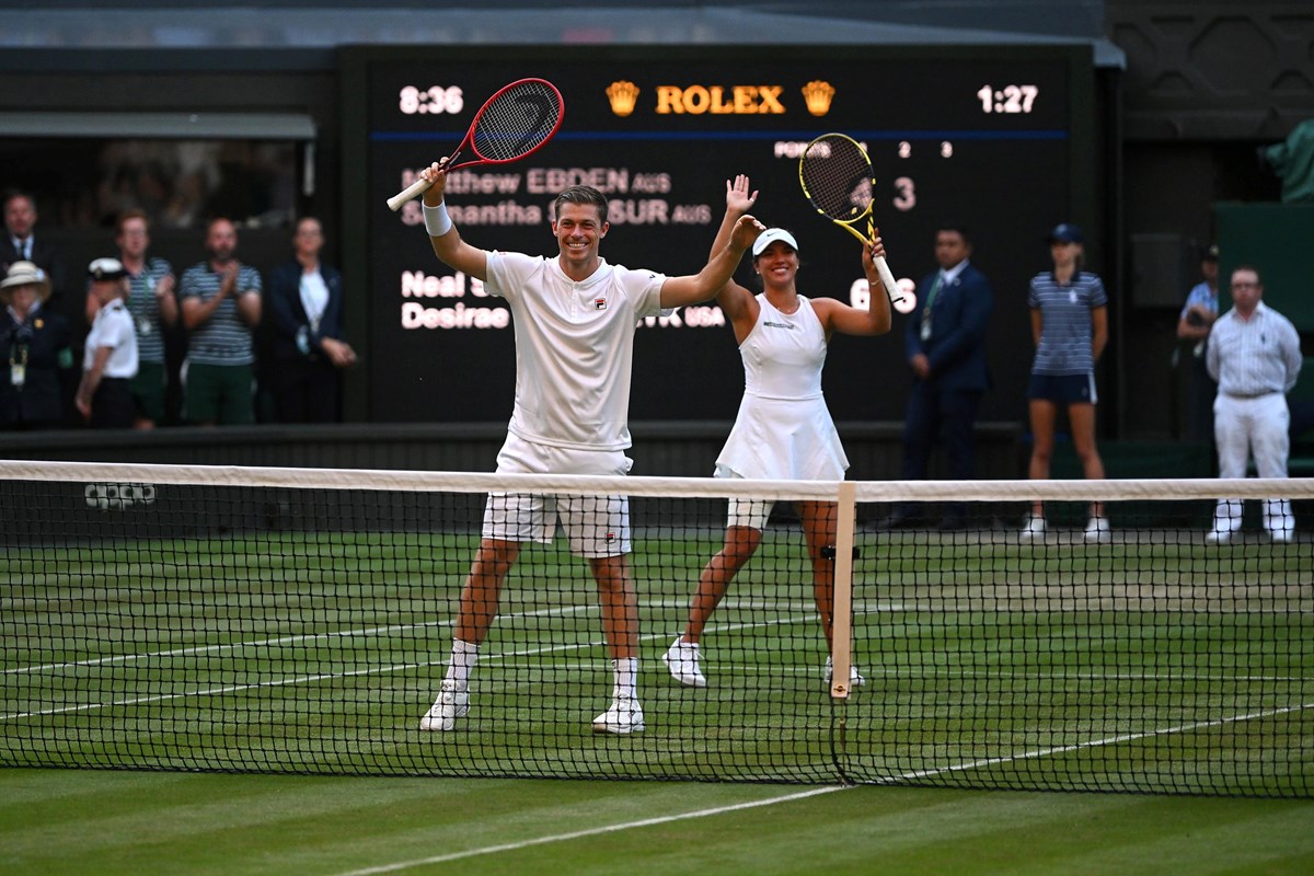 2022-Neal-Skupski-Desirae-Krawczyk-Wimbledon-final-mixed-doubles.jpg