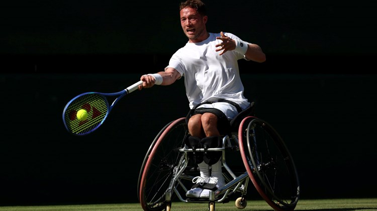 Wimbledon 2025: Results & updates