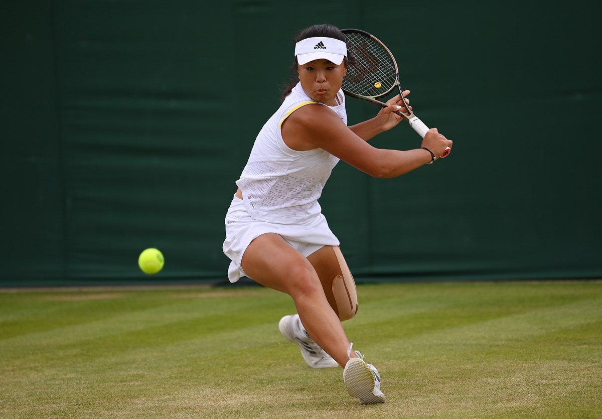 Mimi Xu at junior Wimbledon 2022