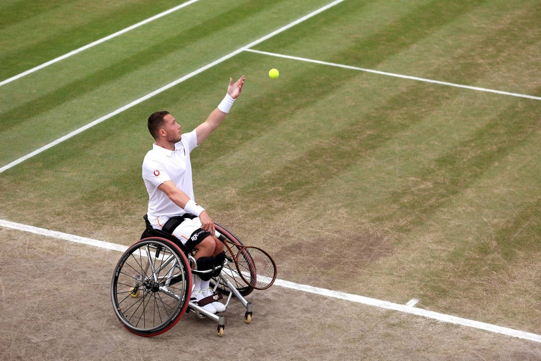 Alfie Hewett serving on No.3 Court at Wimbledon in the semi-final