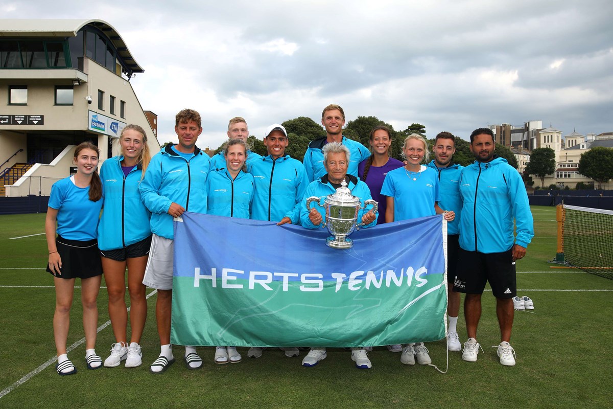 2022-Hertfordshire-winners-mens-womens-LTA-County-Cup.JPG