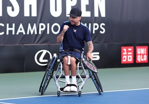 Andy Lapthorne celebrates win over Heath Davidson at the Lexus British Open