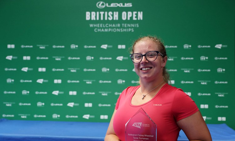 Abbie Breakwell holding the Nottingham Futures 2023 title