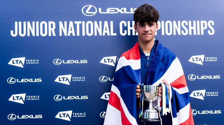 14U Lexus Junior National Championships boys' singles champion Niall Pickerd