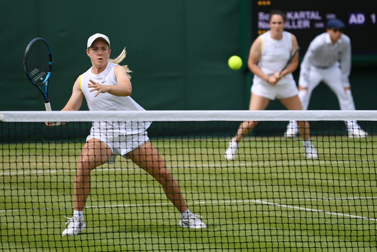 2022-Sonay-Kartal-Nell-Miller-Wimbledon-doubles-first-round.jpg