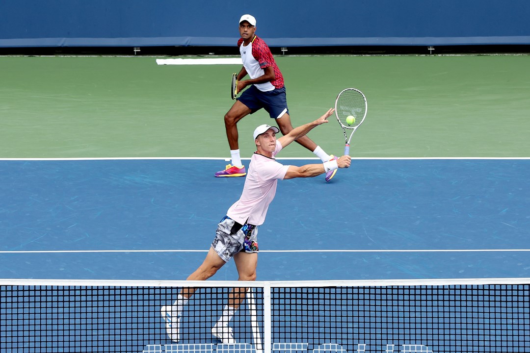 Joe Salisbury and Rajeev Ram in action during the 2022 Southern & Western Open final against Tim Puetz and Michael Venus 