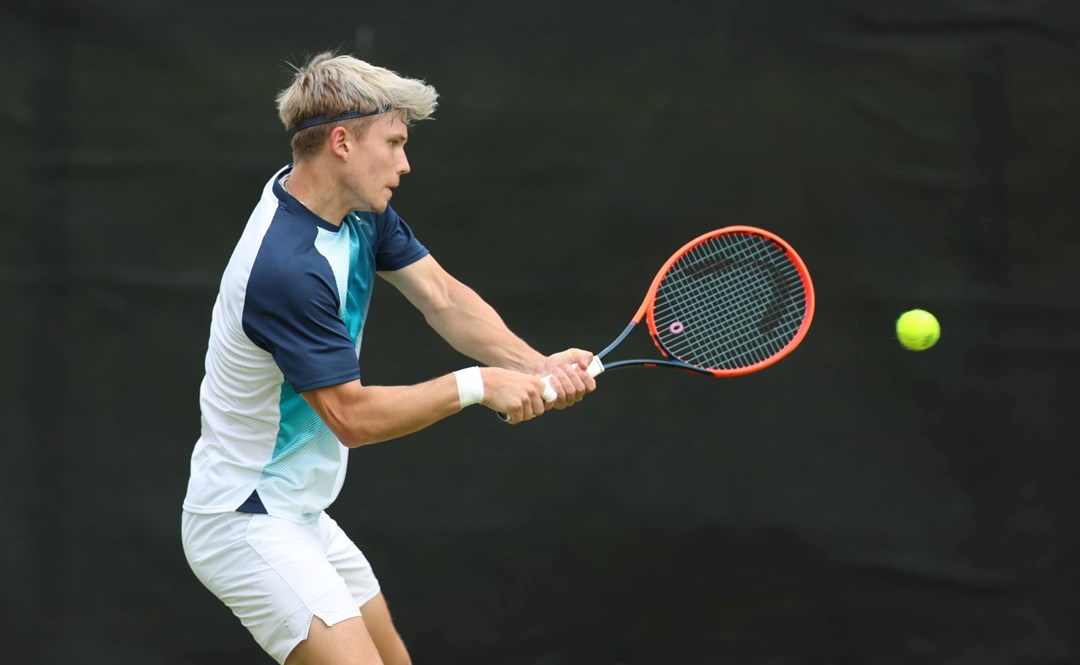 Harry Wendelken hits a backhand at the Nottingham Challenger