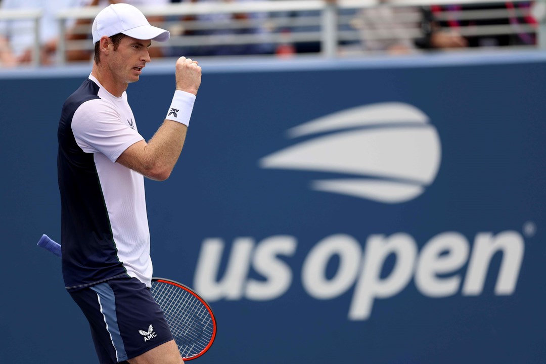 Andy Murray fist bumping on court at the US Open round one