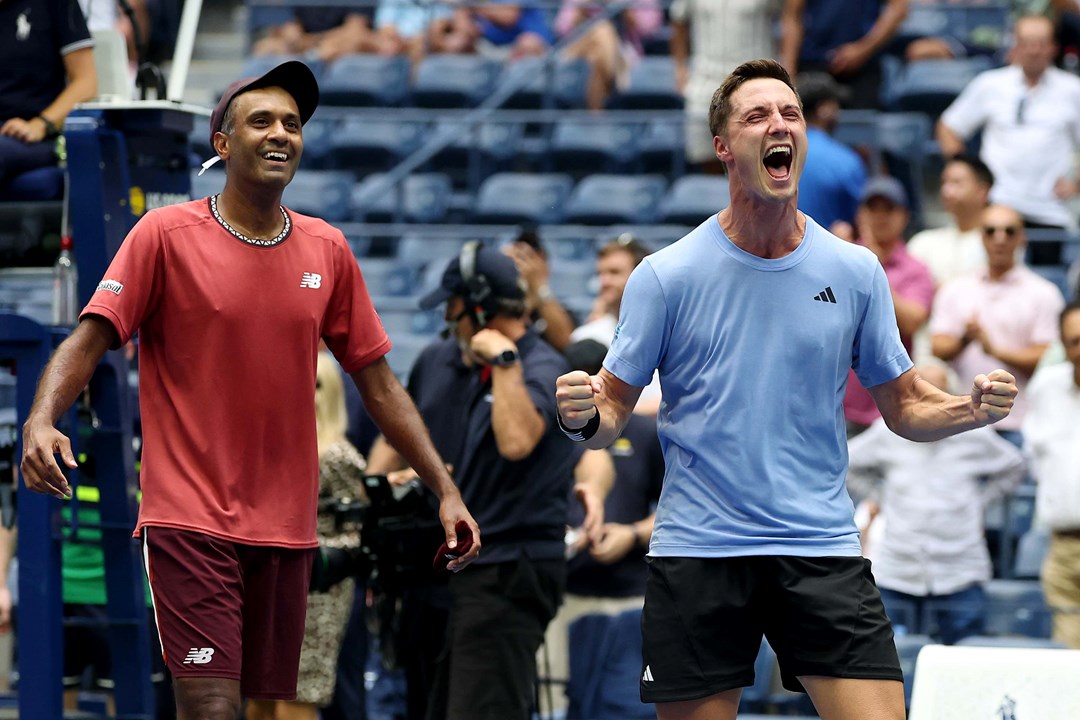 Rajeev Ram and Joe Salisbury celebrating on court 