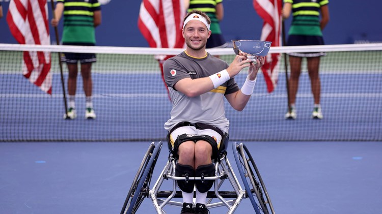 Alfie Hewett holds his fourth US Open wheelchair singles title in 2023