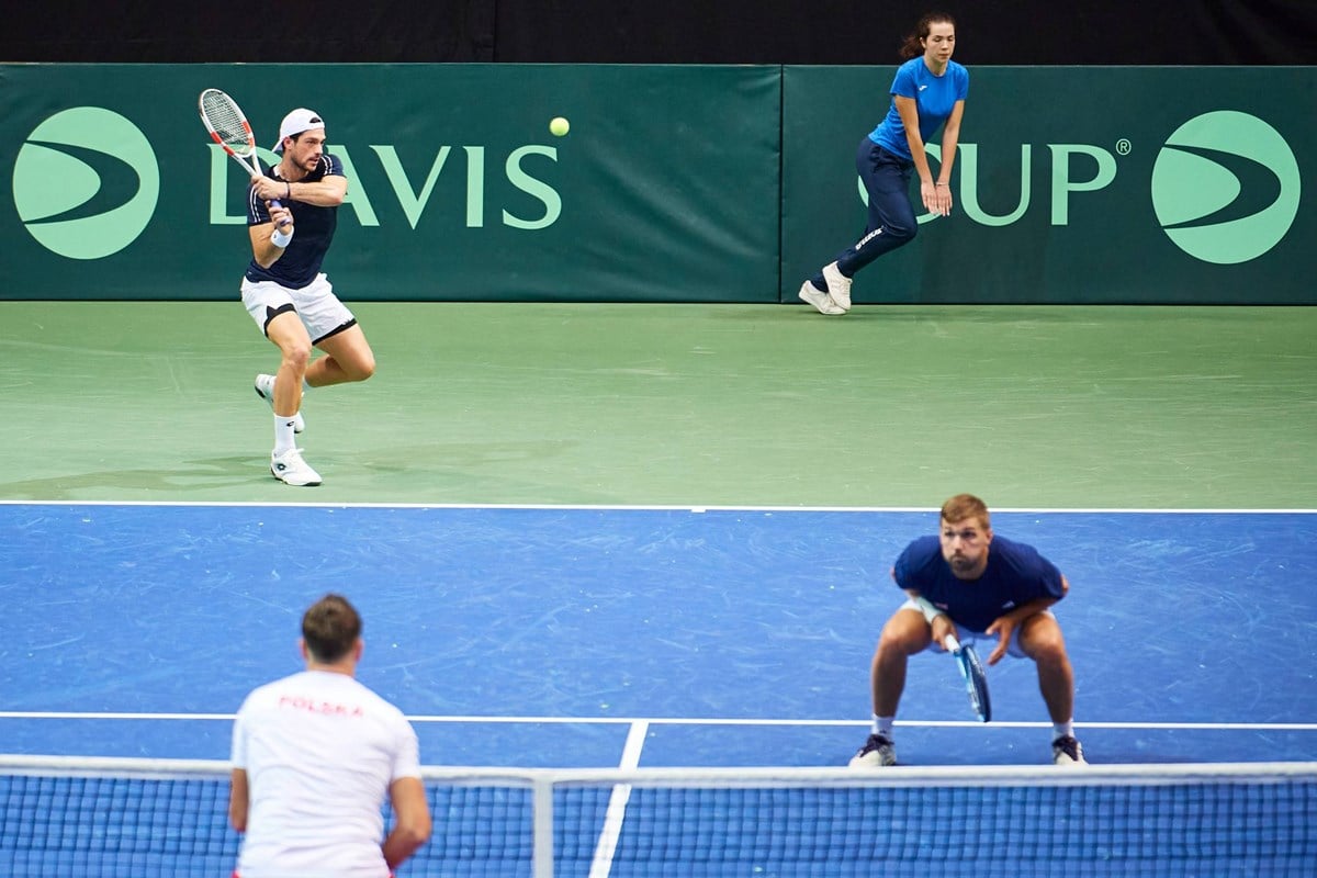 2025-Julian-Cash-Lloyd-Glasspool-Davis-Cup.jpg