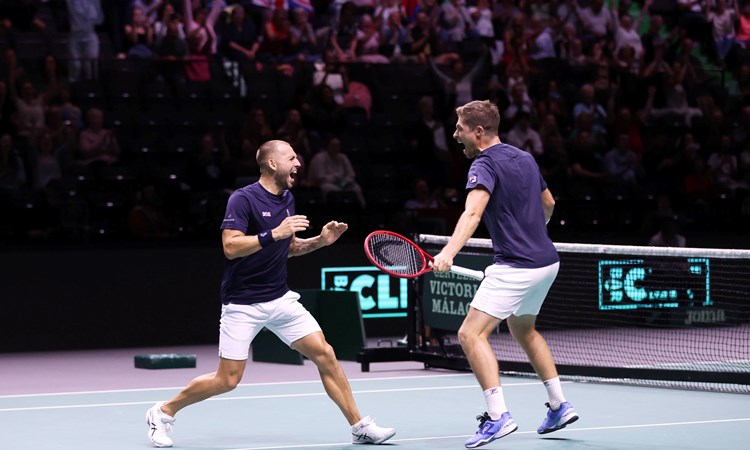 Great Britain make it two wins from two against Switzerland