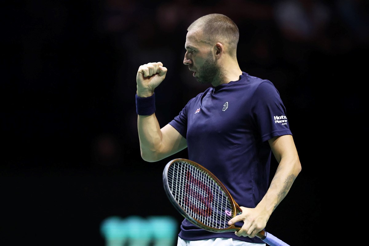 2023-Dan-Evans-Davis-Cup-vs-France-fist-pump.jpg