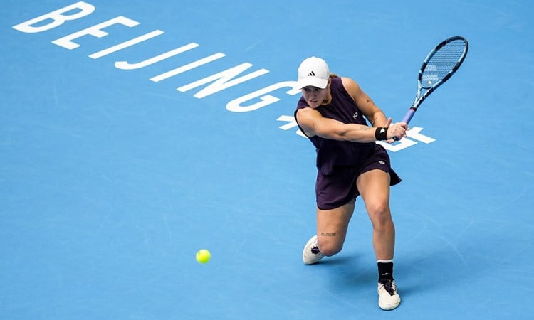 China Open 2025: Sonay Kartal loses out to Linda Noskova in quarter-finals