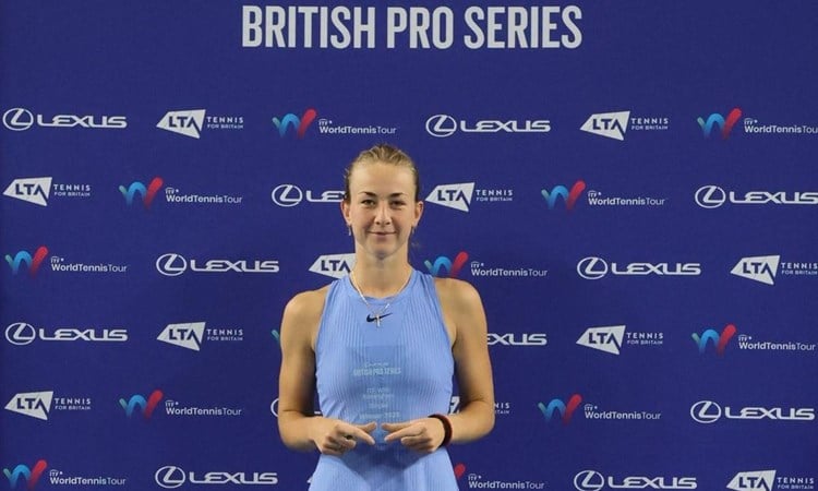 Rising stars Mika Stojsavljevic and Mimi Xu claim titles at Lexus British Pro Series Birmingham