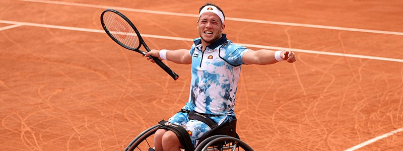 alfie-hewett-celebrating.jpg