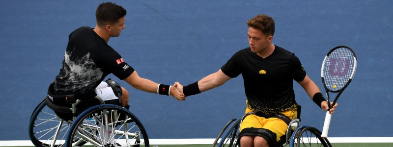 Gordon Reid and Alfie Hewett shake hands on court